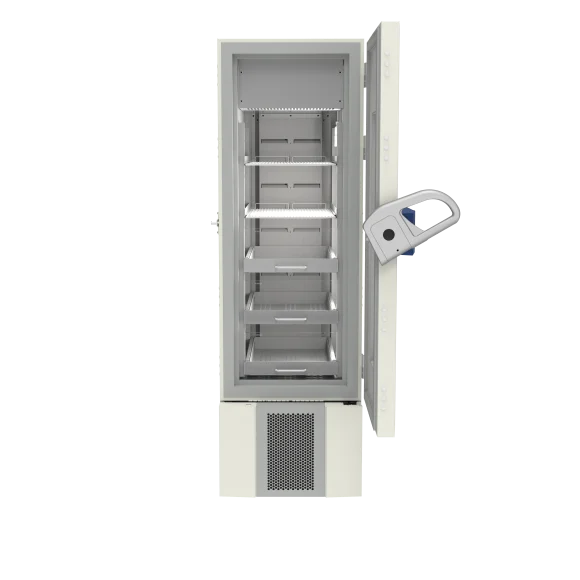 P400 front open 580x580