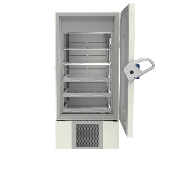 P700 front open 580x580